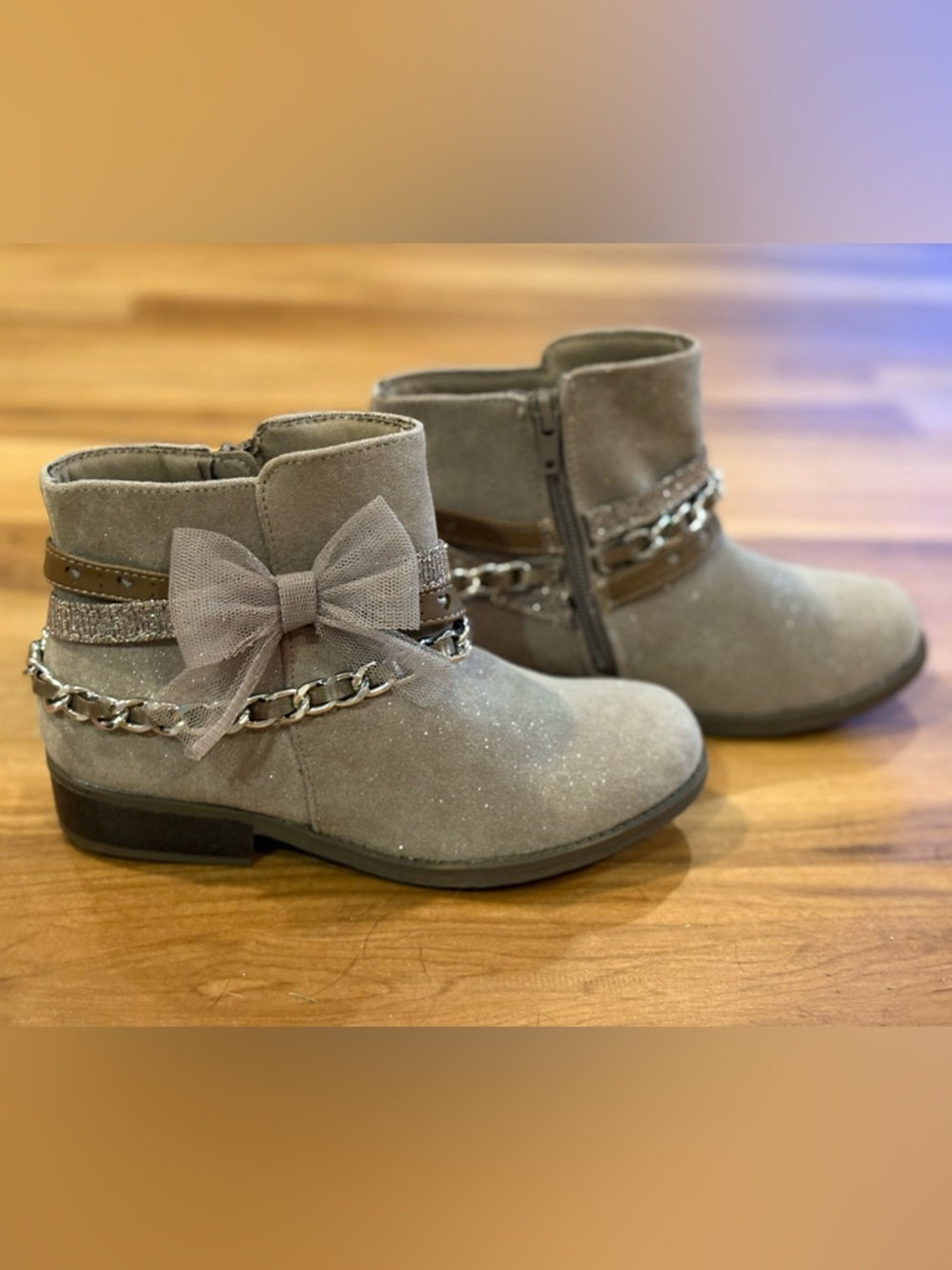 Crown Vintage Shanley Ankle Boot Taupe Glitter, Bow/Chain Accent, Girl Size 2
